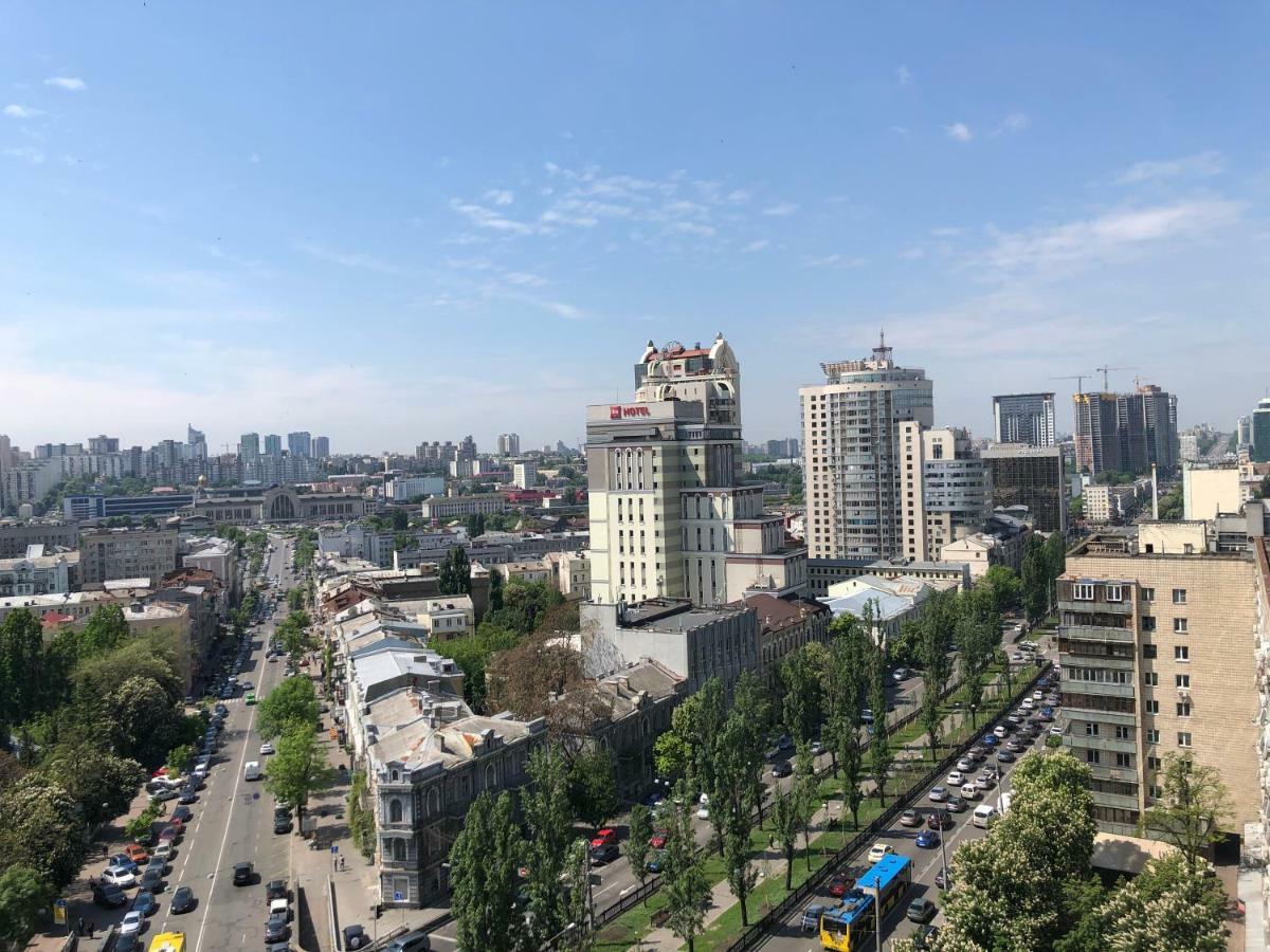Bulvar Shevchenko Kiev Bagian luar foto
